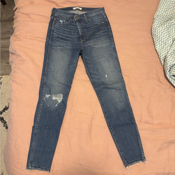 Madewell 10 Inch High Rise Skinny Jeans | Distressed - Picture 1 of 4